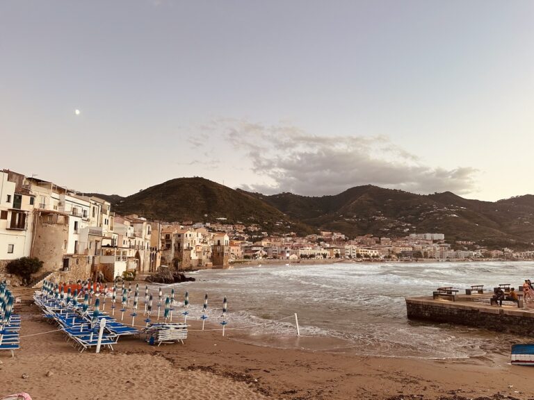 5 Things to do in Cefalu: 24 Hours of Beaches, Hiking and Wandering